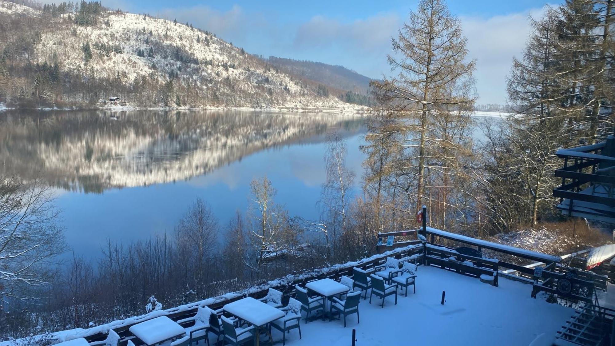 Hotel Berghof Am See 라우텐탈 외부 사진