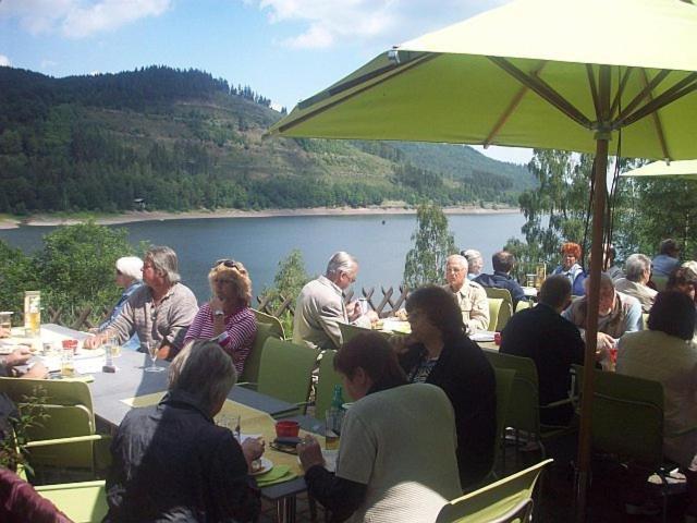 Hotel Berghof Am See 라우텐탈 외부 사진