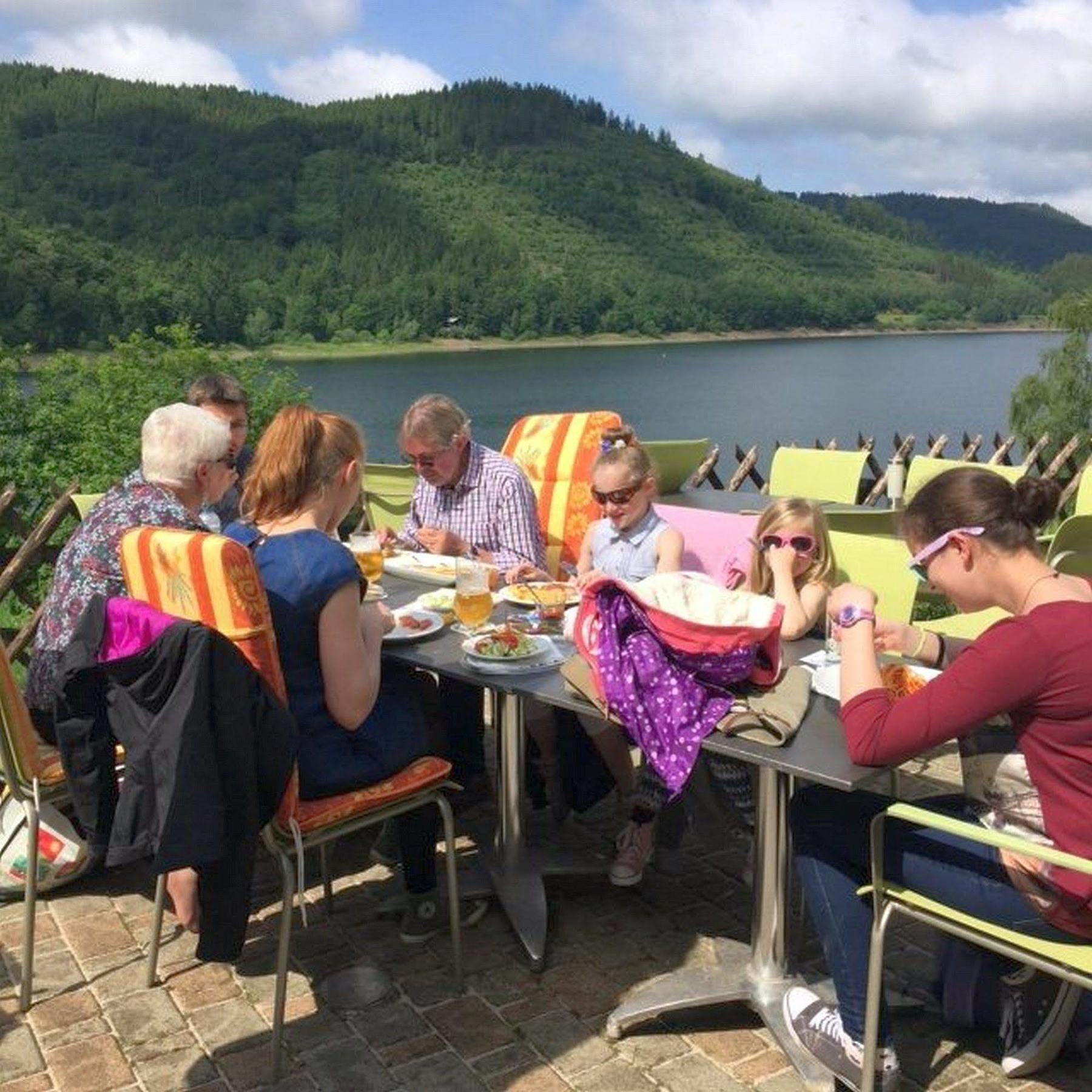 Hotel Berghof Am See 라우텐탈 외부 사진