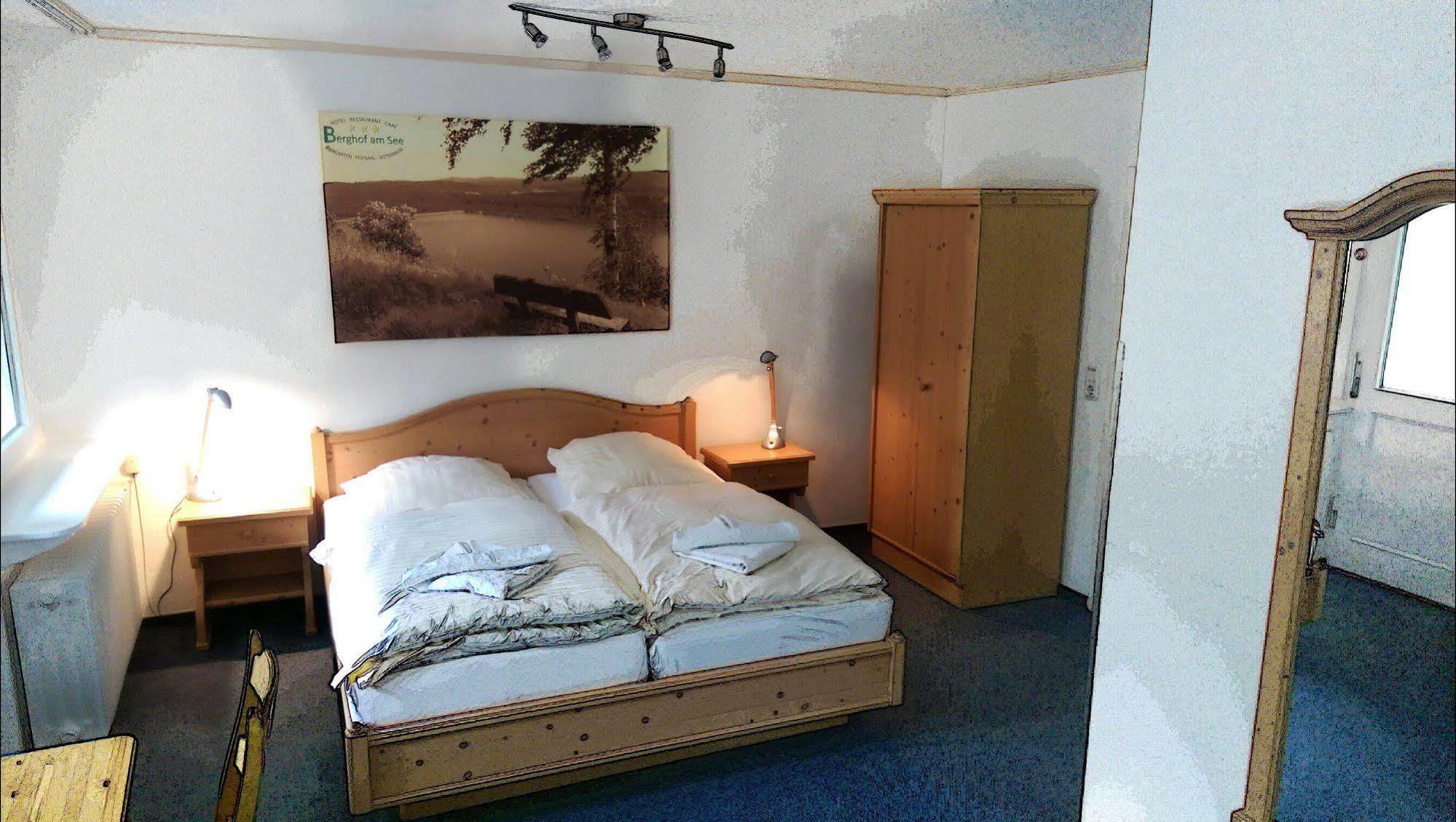 Hotel Berghof Am See 라우텐탈 외부 사진
